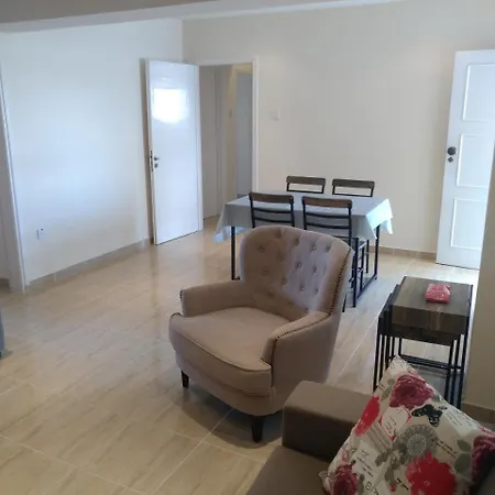 Luxury 2 Bedroom Central Larnaca