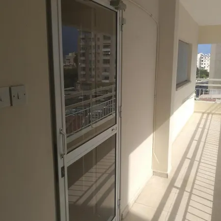 شقة Luxury 2 Bedroom Central *