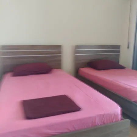 شقة Luxury 2 Bedroom Central *