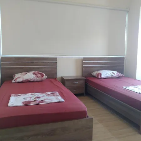 Luxury 2 Bedroom Central Apartmán